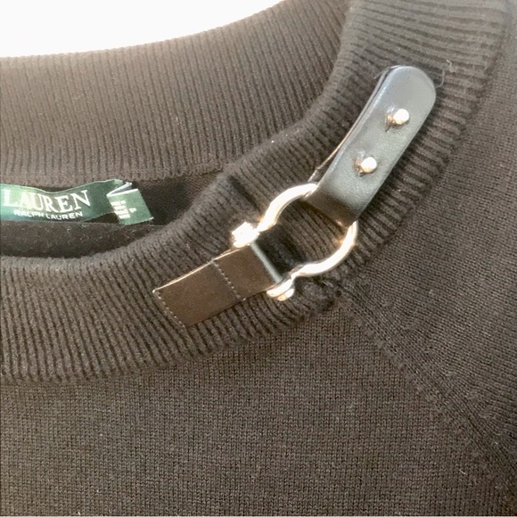 Blk sweater - Picture 2 of 3